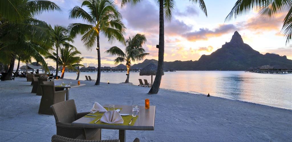 Hotel Intercontinental Bora Bora Resort - Sonnenuntergang - Tahiti
