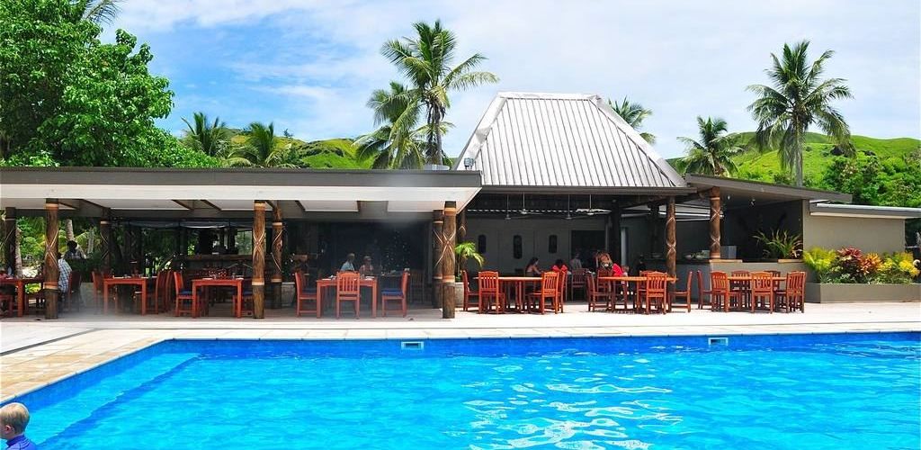 Hotel Blue Lagoon Resort Yasawas - Pool & Restaurant - Fiji