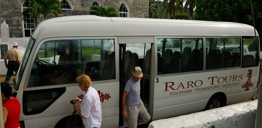 Ausflug Inselrundfahrt Rarotonga - Bus Aussenansicht - Cook Inseln