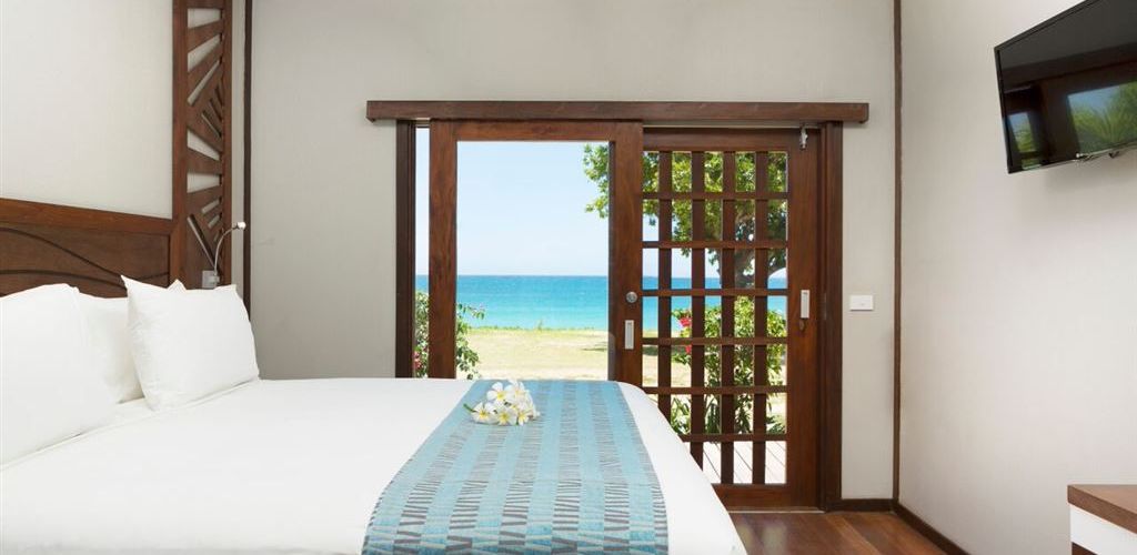 Hotel Yatule Resort & Spa Viti Levu - Deluxe Beachfront Bure innen - Fiji