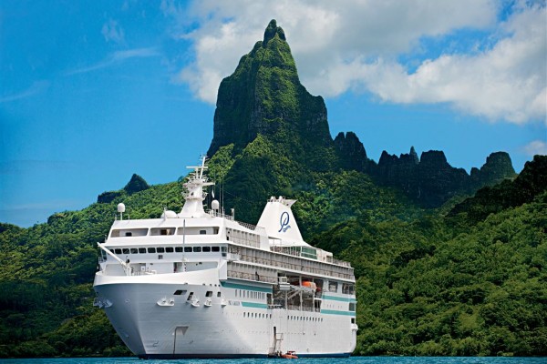 Kreuzfahrt MS Paul Gauguin - Schiff Aussenansicht - Tahiti