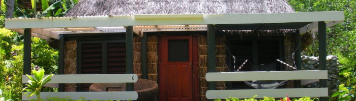 Hotel Crusoe's Retreat - Ausenansicht Deluxe Strandbungalow - Fiji