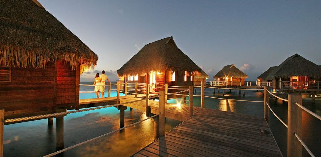 Hotel Manava Beach Resort & Spa Moorea - Überwasserbungalow - Tahiti