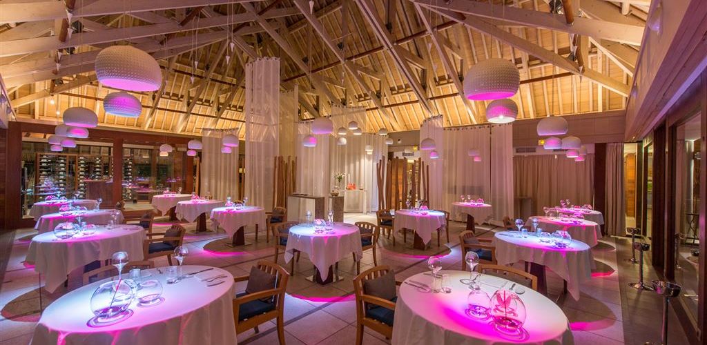 Hotel Intercontinental Bora Bora Resort & Thalasso Spa - Restaurant - Tahiti