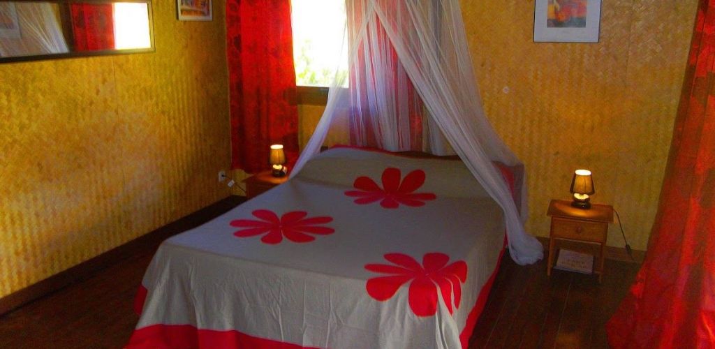 Pension Fare Pae Ao Maupiti - Bungalow Innenansicht - Tahiti