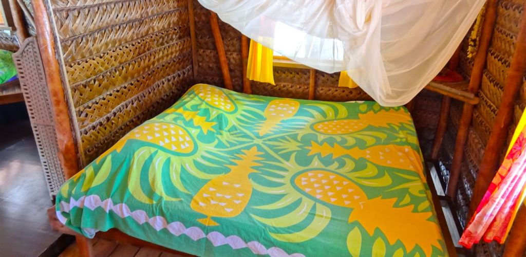 Pension Paparara Fakarava - Bungalow Innenansicht - Tahiti