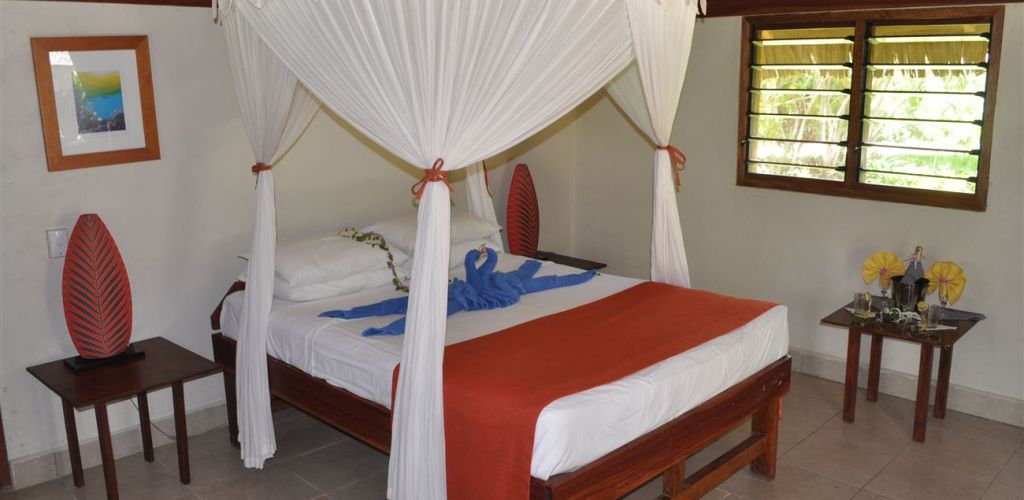 Hotel Whitegrass Ocean Resort Tanna - Zimmer Innenansicht - Vanuatu