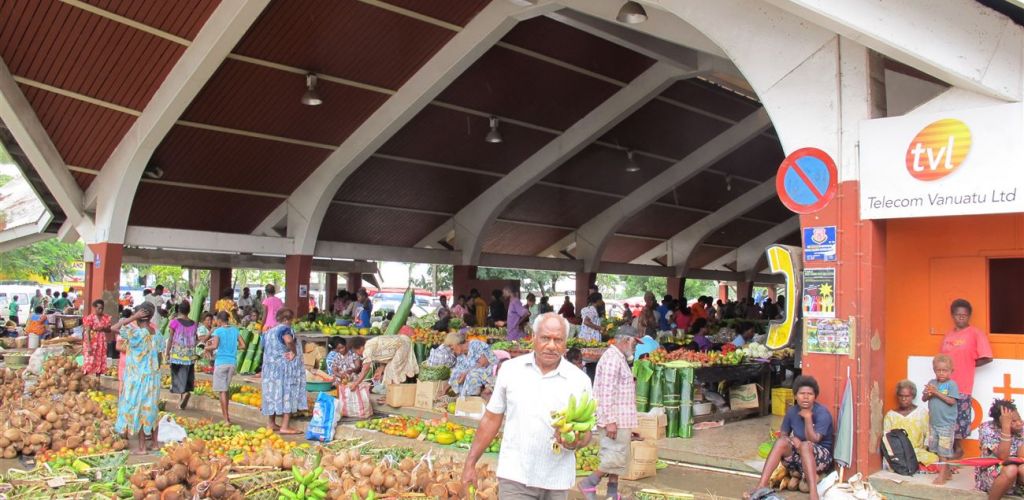 Rundreise Culture & Volcano - Markt Efate - Vanuatu