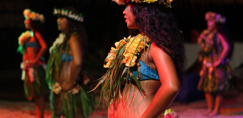 Ausflug Show Abend Tiki Village Moorea - Tanzgruppe - Tahiti