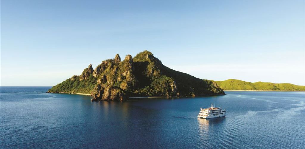 Kreuzfahrt Blue Lagoon Cruises - Schiff auf See - Fiji