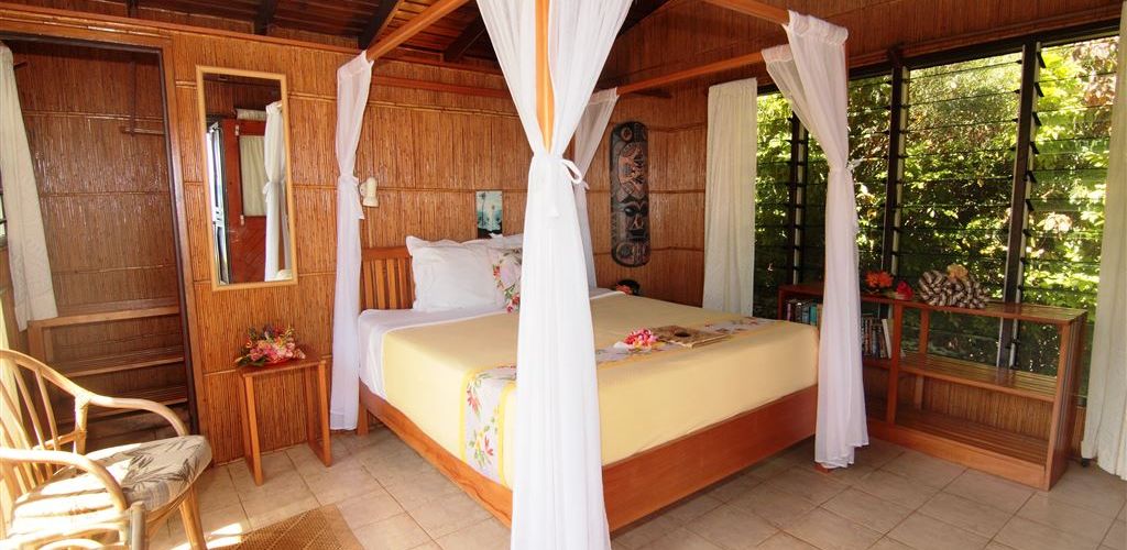 Hotel Coconut Grove Beachfront Cottages Taveuni - Banana Bure - Fiji