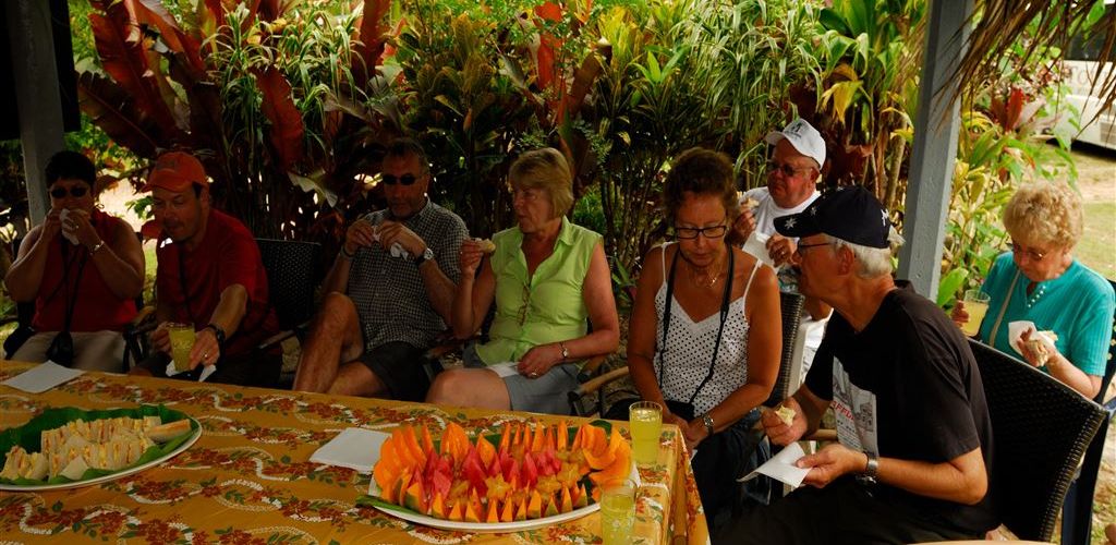 Ausflug Inselrundfahrt Rarotonga - Erfrischungspause - Cook Inseln