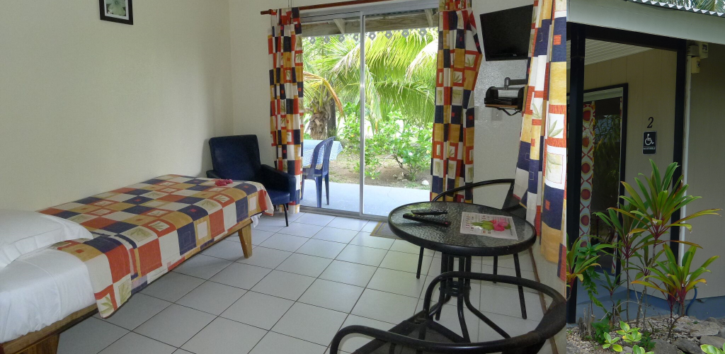 Pension Fare Maeva - Bungalow Innenansicht - Huahine