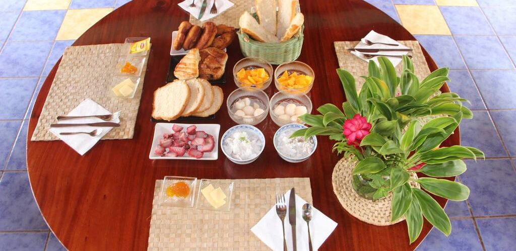 Pension Meherio Huahine - Frühstück - Tahiti