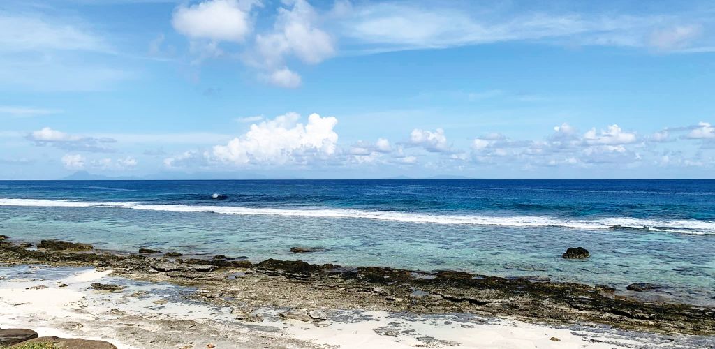 Pension Fare Maeva - Strand - Huahine