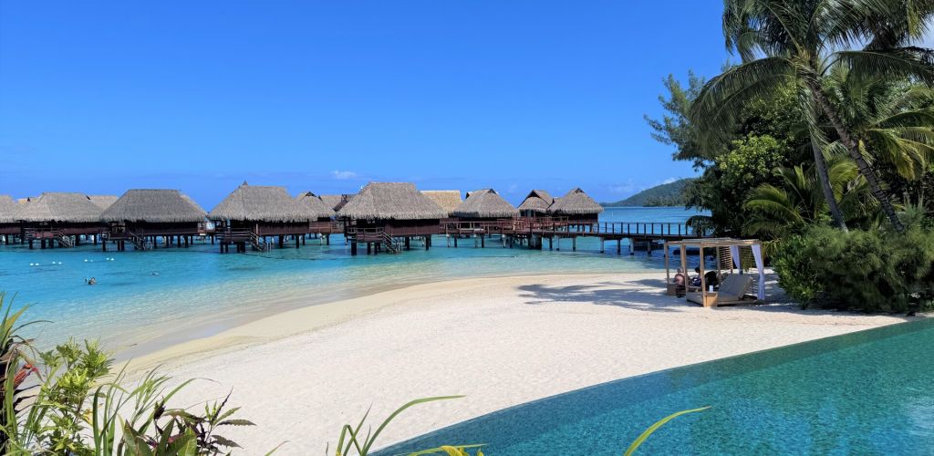 Hotel Sofitel Kia Ora Moorea Beach Resort - Pool - Tahiti