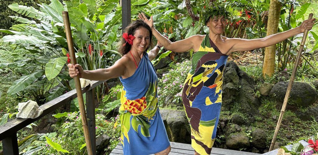 Moorea Ausflug Natur Kultur - Pareo - Tahiti