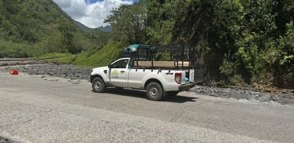 Tahiti Ausflug Bergsafari im Geländewagen - Fahrzeug - Tahiti