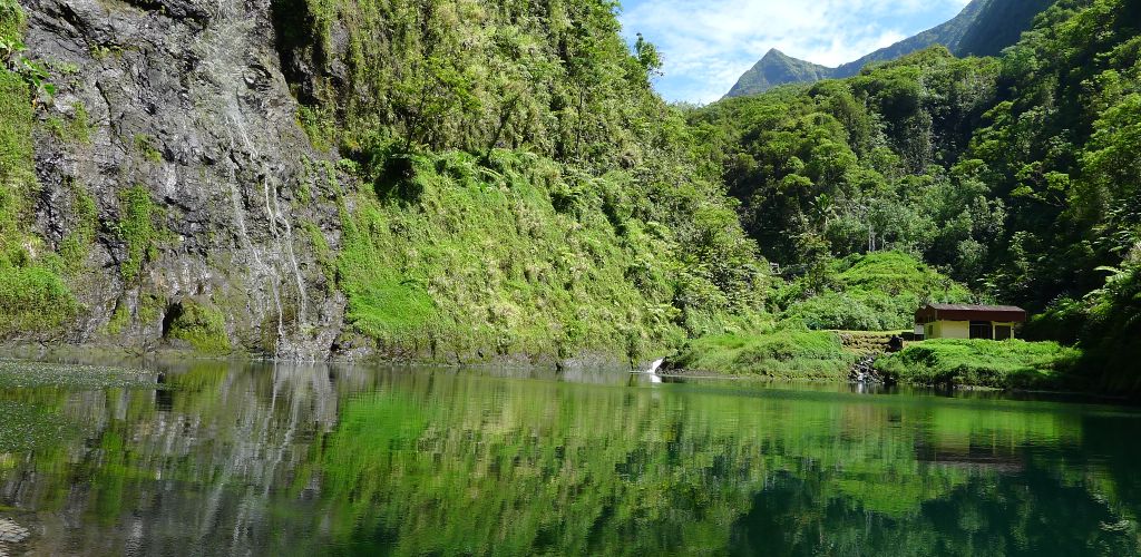 Tahiti Ausflug Bergsafari im Geländewagen - Bergsee - Tahiti