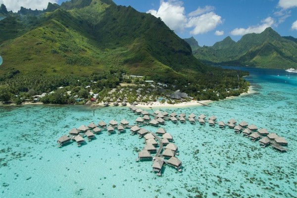 Hotel Hilton Moorea - Überwasserbungalow - Tahiti