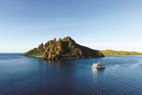 Kreuzfahrt Blue Lagoon Cruises - Schiff auf See - Fiji