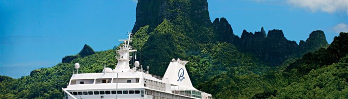 Kreuzfahrt MS Paul Gauguin - Schiff Aussenansicht - Tahiti