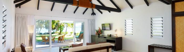 Hotel Lomani Island Resort - Beachfront Bure - Fiji Mamanucas