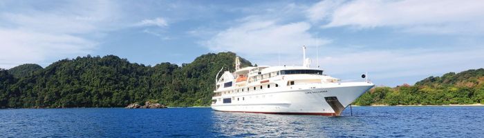 Kreuzfahrt Coral Discoverer - Aussenansicht - Papua Neuguinea
