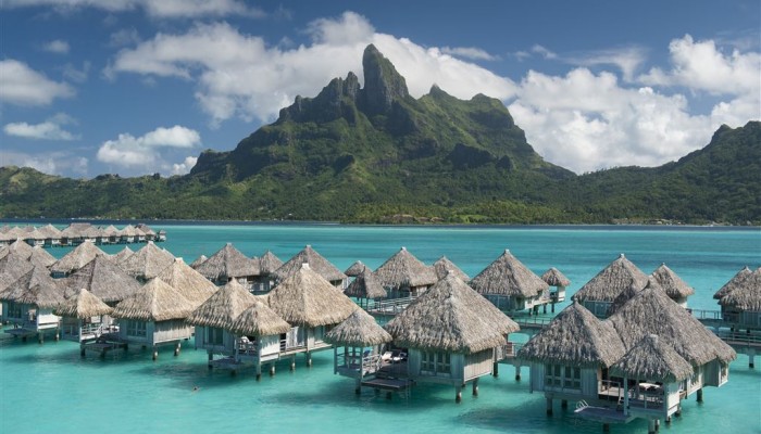 Hotel St. Regis Bora Bora Resort - Überwasserbungalow - Tahiti