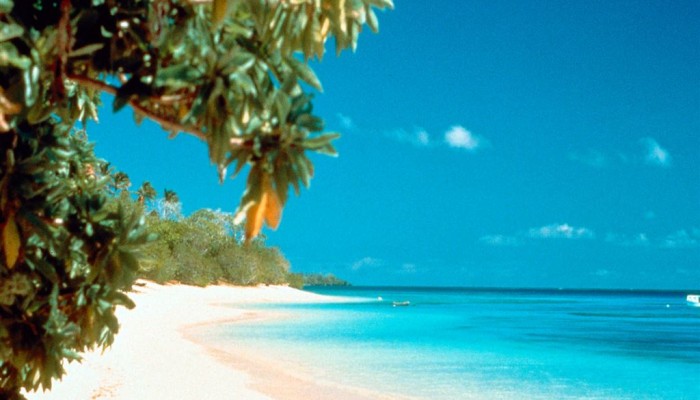Tonga Leben wie Robinson - Strand - Tonga