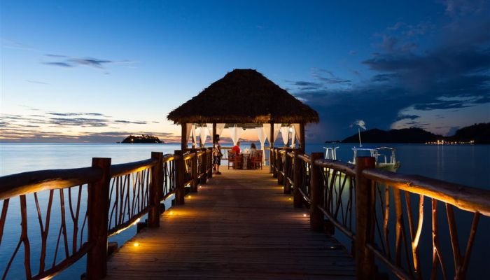 Hotel Tropica Island Resort Mamanucas - Dinner - Fiji