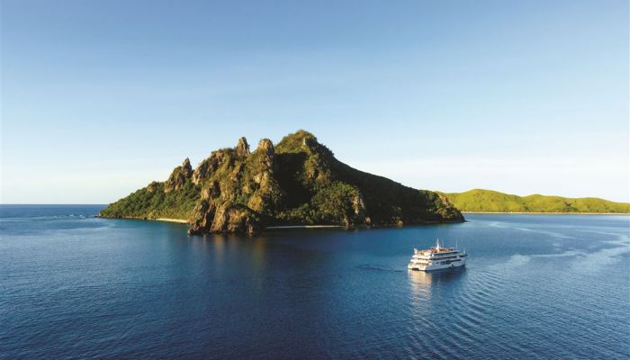 Kreuzfahrt Blue Lagoon Cruises - Schiff auf See - Fiji