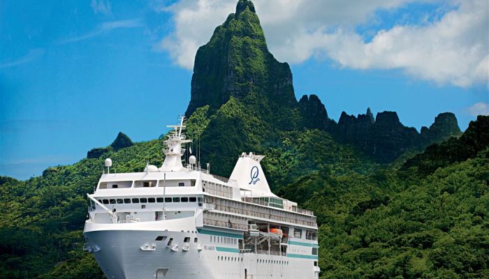 Kreuzfahrt MS Paul Gauguin - Schiff Aussenansicht - Tahiti