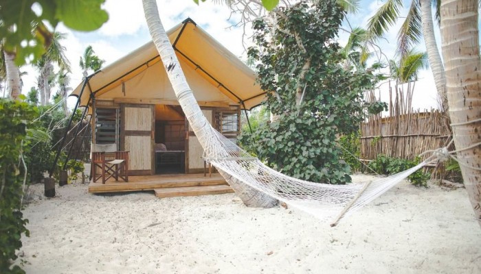 Hotel Barefoot Manta Resort Yasawas - Bungalow Aussenansicht - Fiji