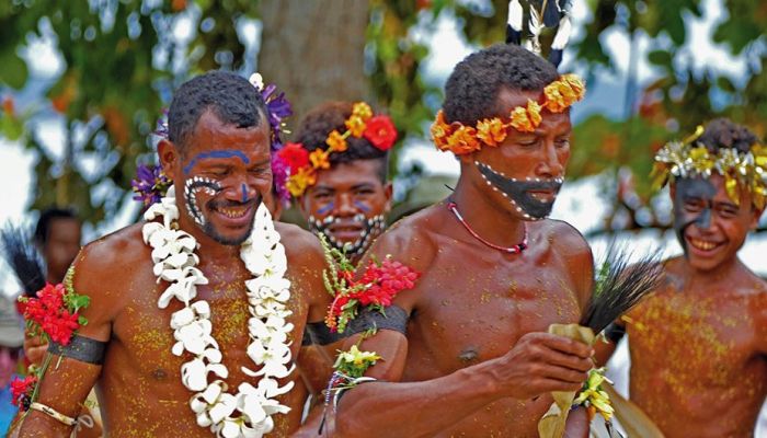 Kreuzfahrt Expedition - Kultur - Papua Neuguinea