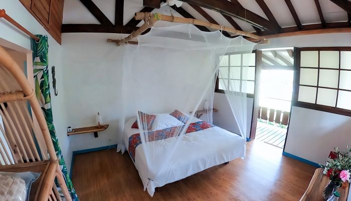 Pension Fare Oviri Lodge Raiatea - Innenansicht Zimmer - Tahiti