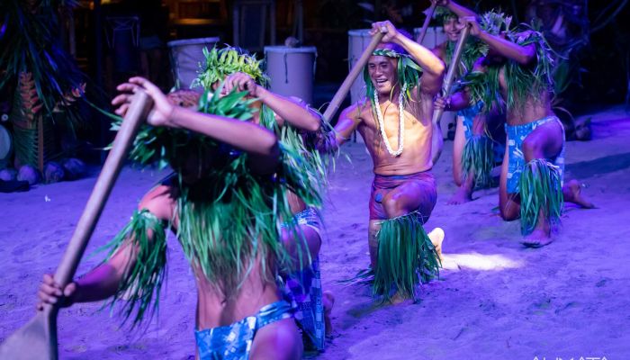 Ausflug Show Abend Tiki Village Moorea - Tänzer - Tahiti